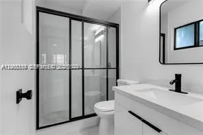 3220 S Le Jeune Rd #3222 Coral Gables, FL 33134