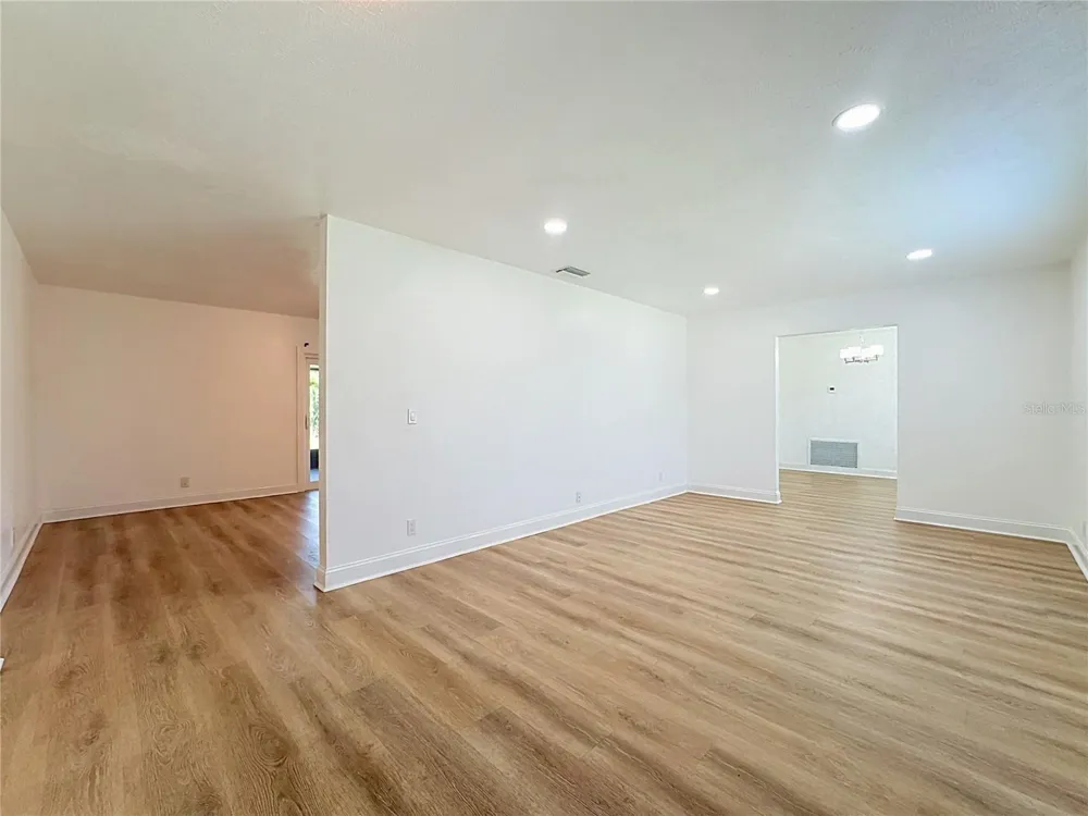 264 VAN GOGH CIRCLE Brandon, FL 33511