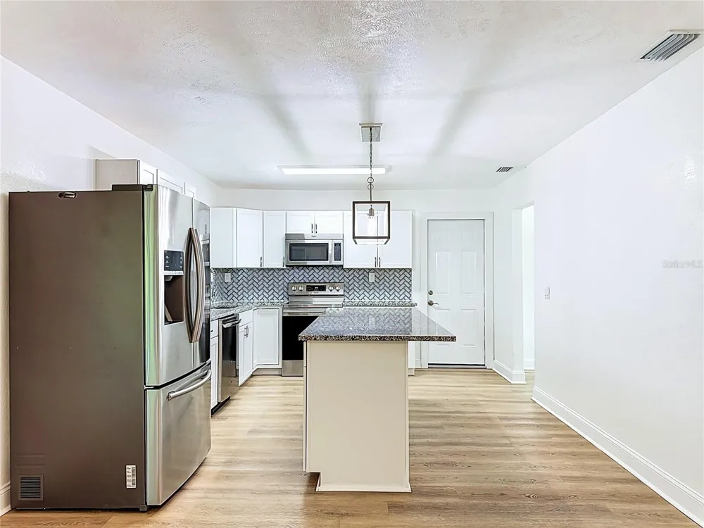 264 VAN GOGH CIRCLE Brandon, FL 33511