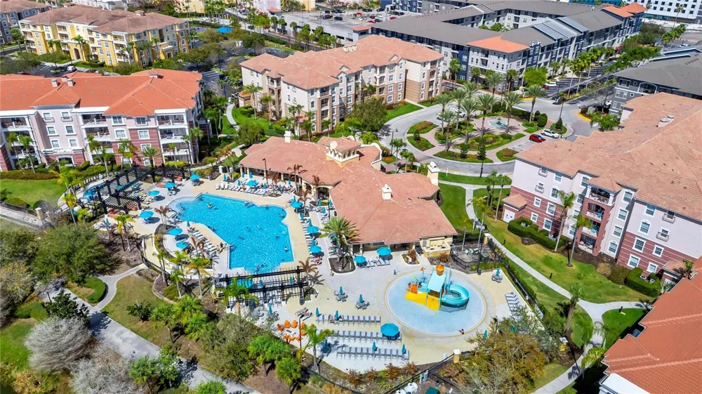 5064 TIDEVIEW CIRCLE #82 Orlando, FL 32819
