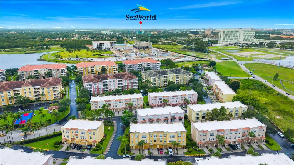 5064 TIDEVIEW CIRCLE #82 Orlando, FL 32819