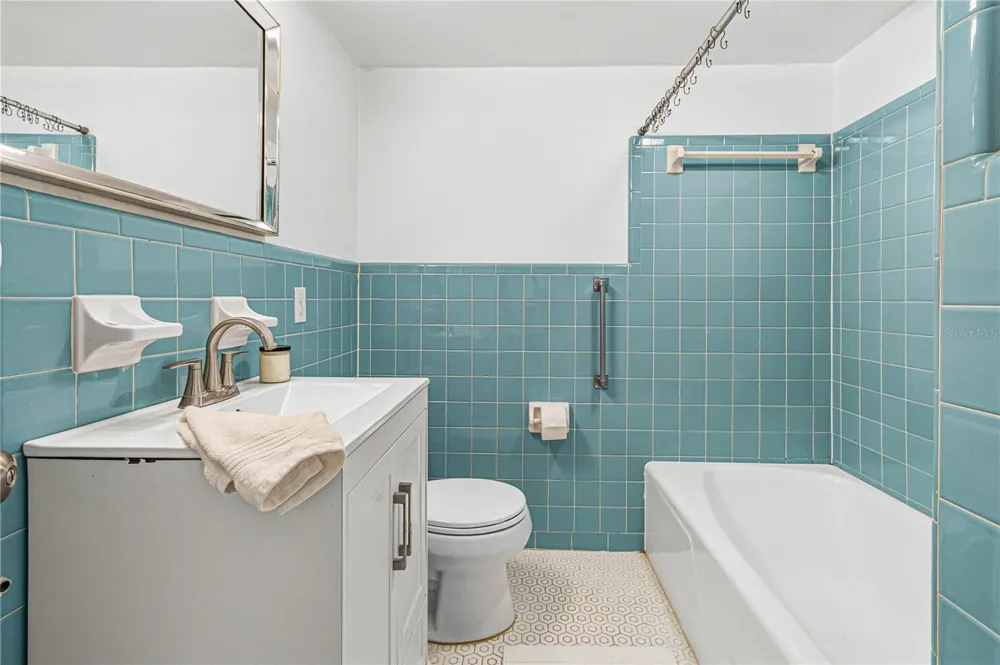 223 WINDSOR STREET #4 Lakeland, FL 33803