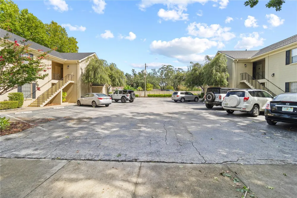223 WINDSOR STREET #4 Lakeland, FL 33803