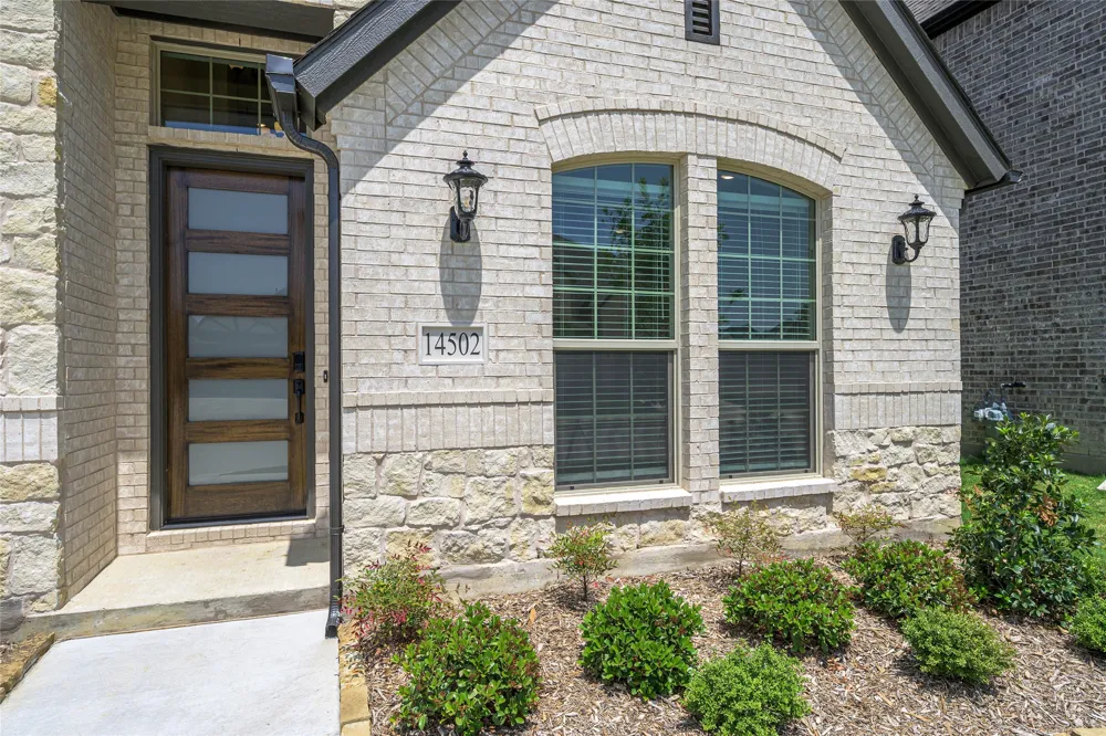 14557 Herschel Street Pilot Point, TX 75009