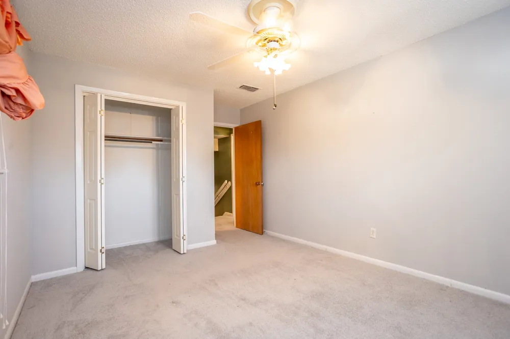 950 SYCAMORE LANE Lancaster, TX 75146