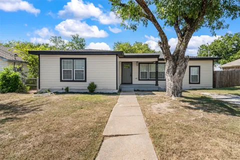 3544 Bluebird Street