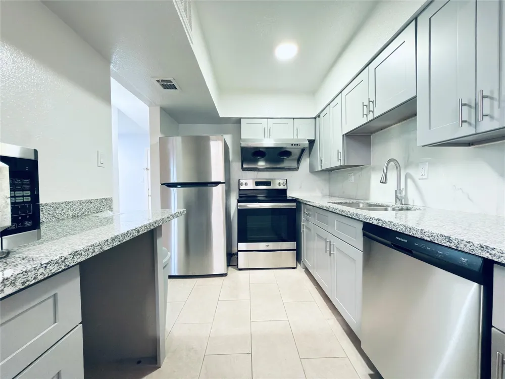 6201 Ranchester Drive #29 Houston, TX 77042