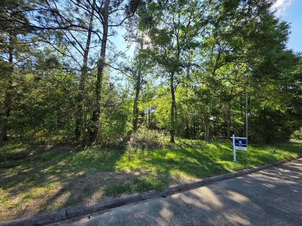 Farmcreek Drive Huffman, TX 77336