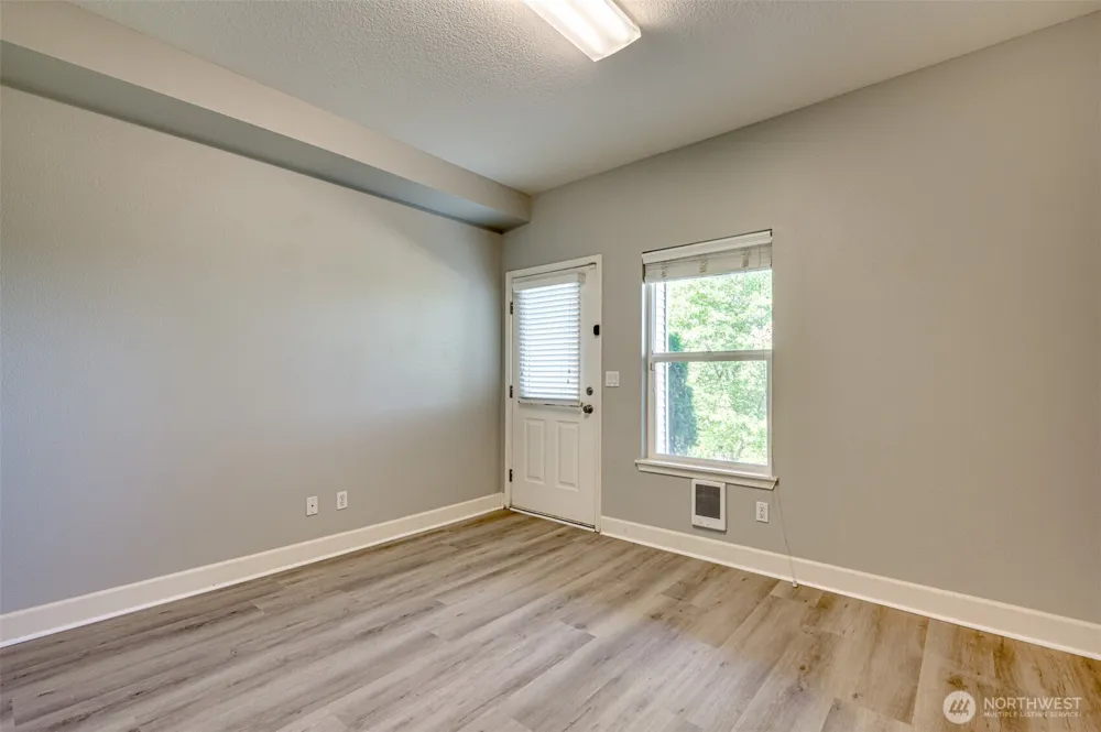 8722 NE 17th Street Vancouver, WA 98664