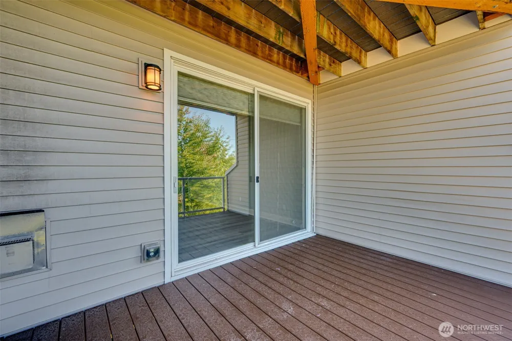 8722 NE 17th Street Vancouver, WA 98664