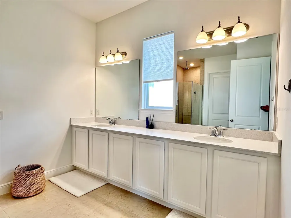 17552 LAKE STAR ROAD Winter Garden, FL 34787