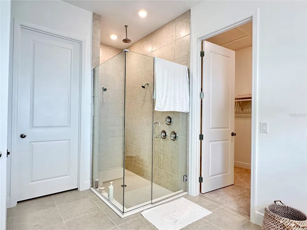 17552 LAKE STAR ROAD Winter Garden, FL 34787