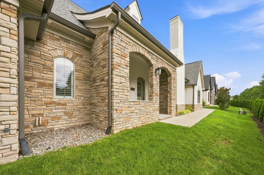 316 Flag Court Gallatin, TN 37066