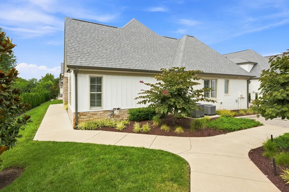 316 Flag Court Gallatin, TN 37066