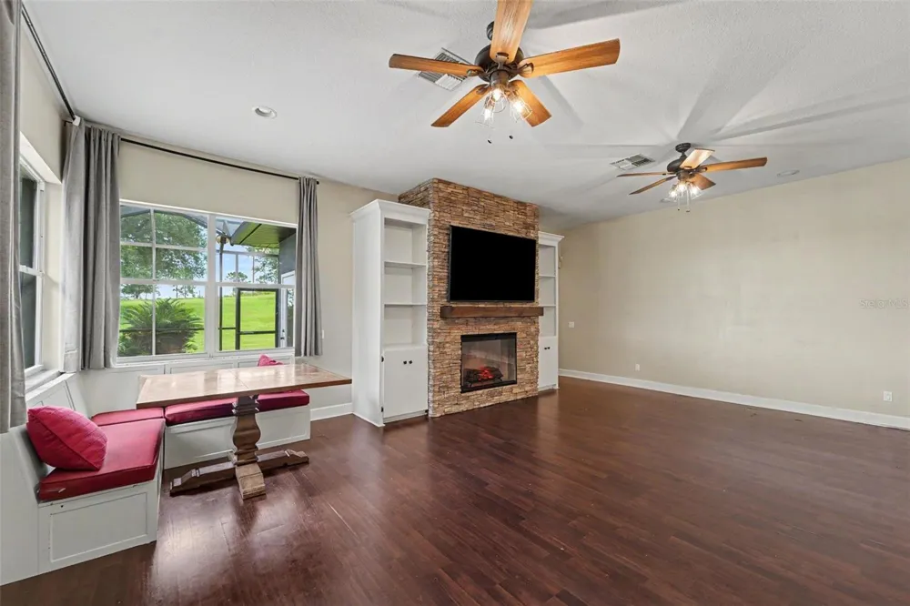 37616 SKY RIDGE CIRCLE Dade City, FL 33525