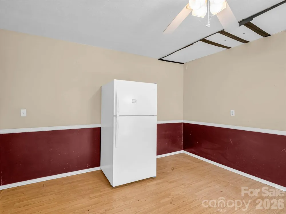 1317 Hyman Avenue Hendersonville, NC 28792