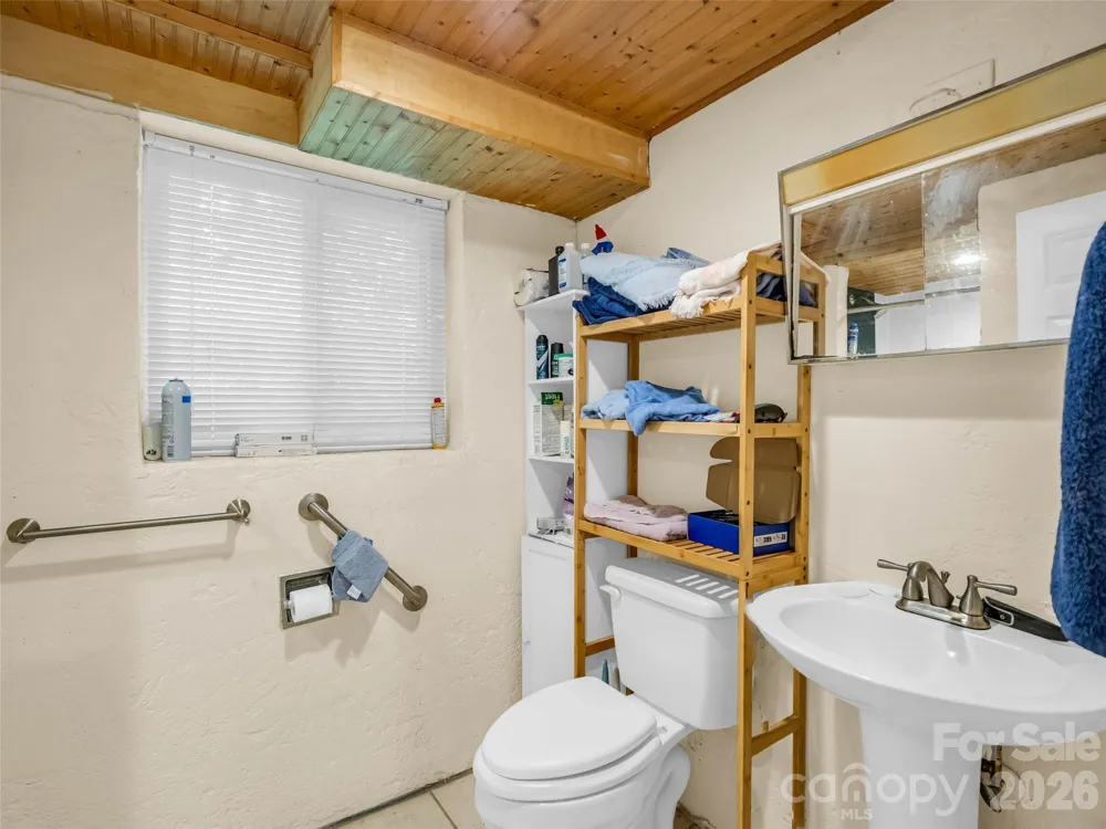 1317 Hyman Avenue Hendersonville, NC 28792