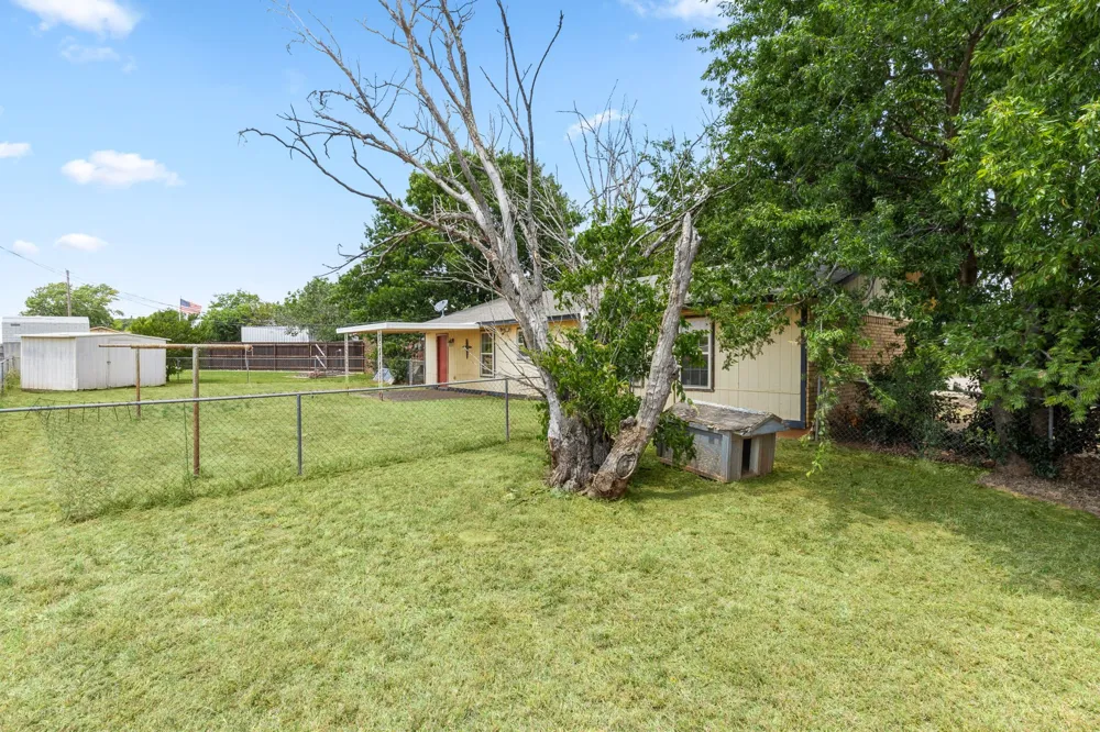 5 Village Glen Wichita Falls, TX 76302
