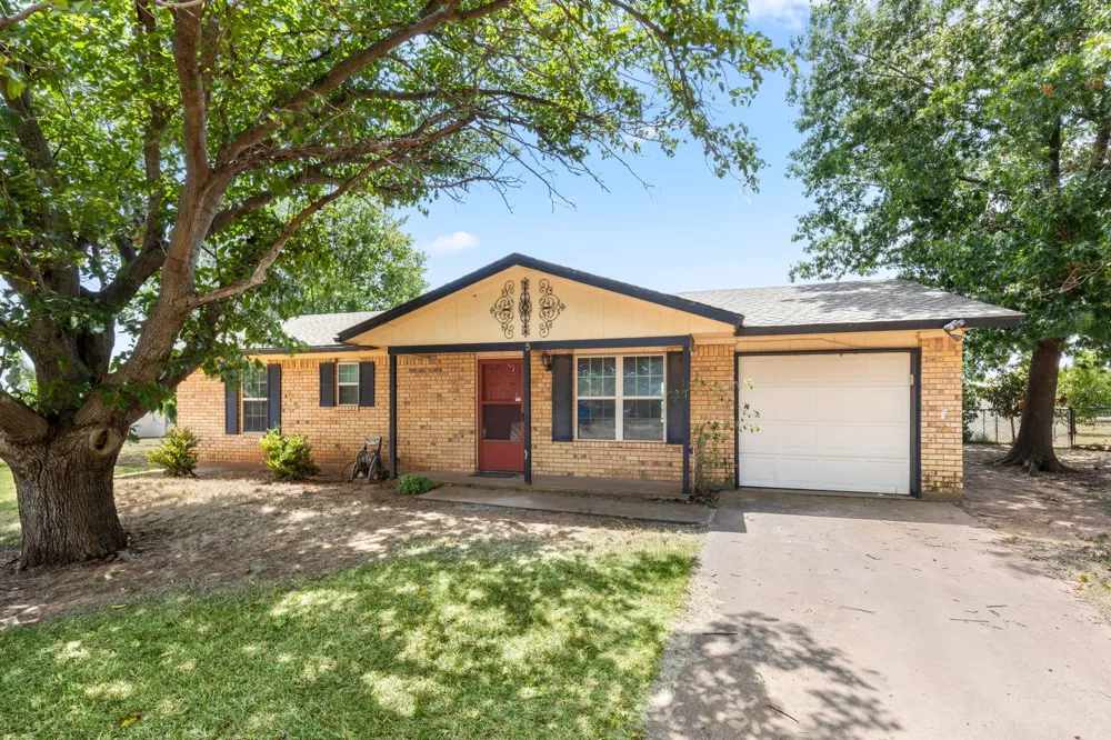 5 Village Glen Wichita Falls, TX 76302