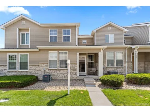 137 Foxglove Drive