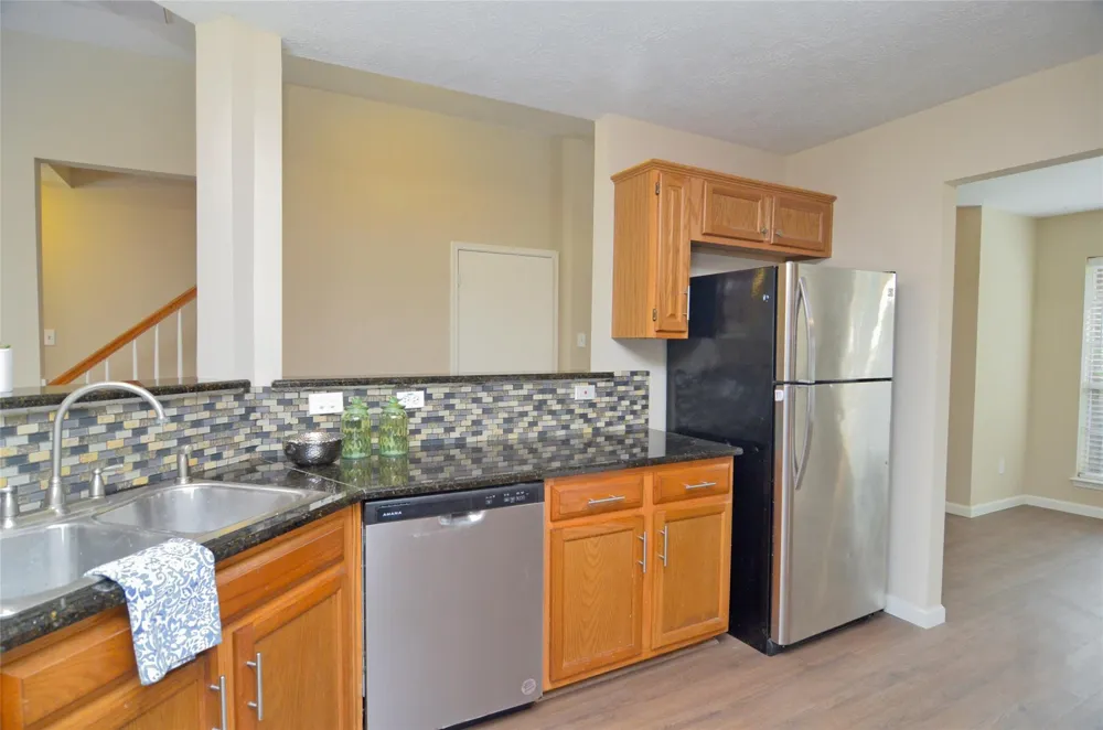 16915 Lighthouse View Drive Friendswood, TX 77546