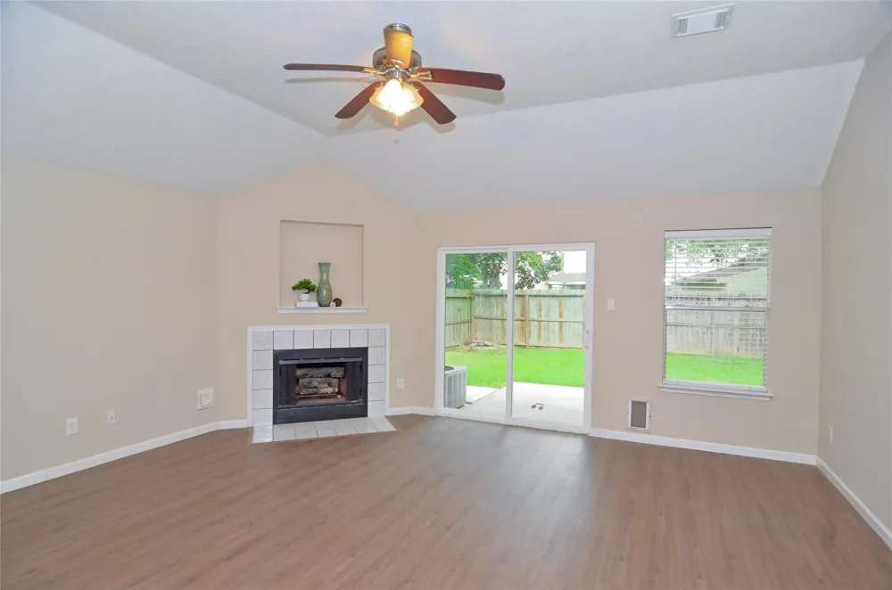 16915 Lighthouse View Drive Friendswood, TX 77546