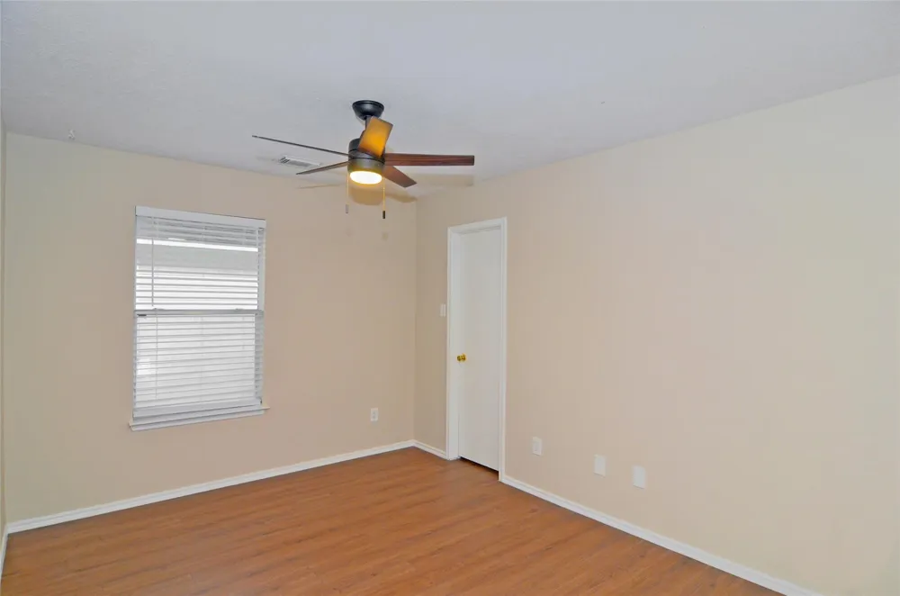 16915 Lighthouse View Drive Friendswood, TX 77546