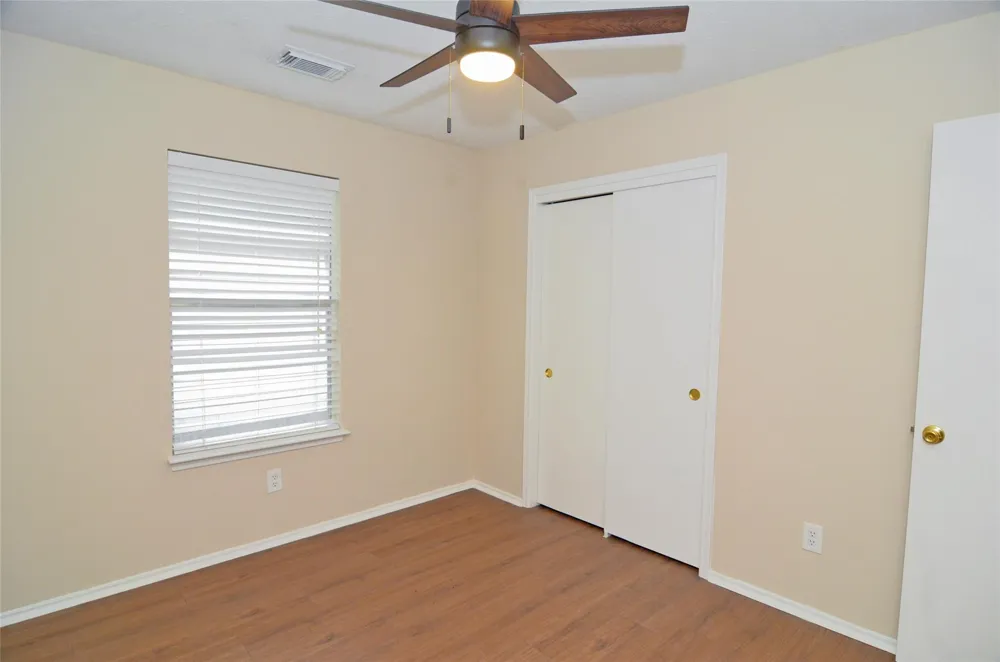16915 Lighthouse View Drive Friendswood, TX 77546