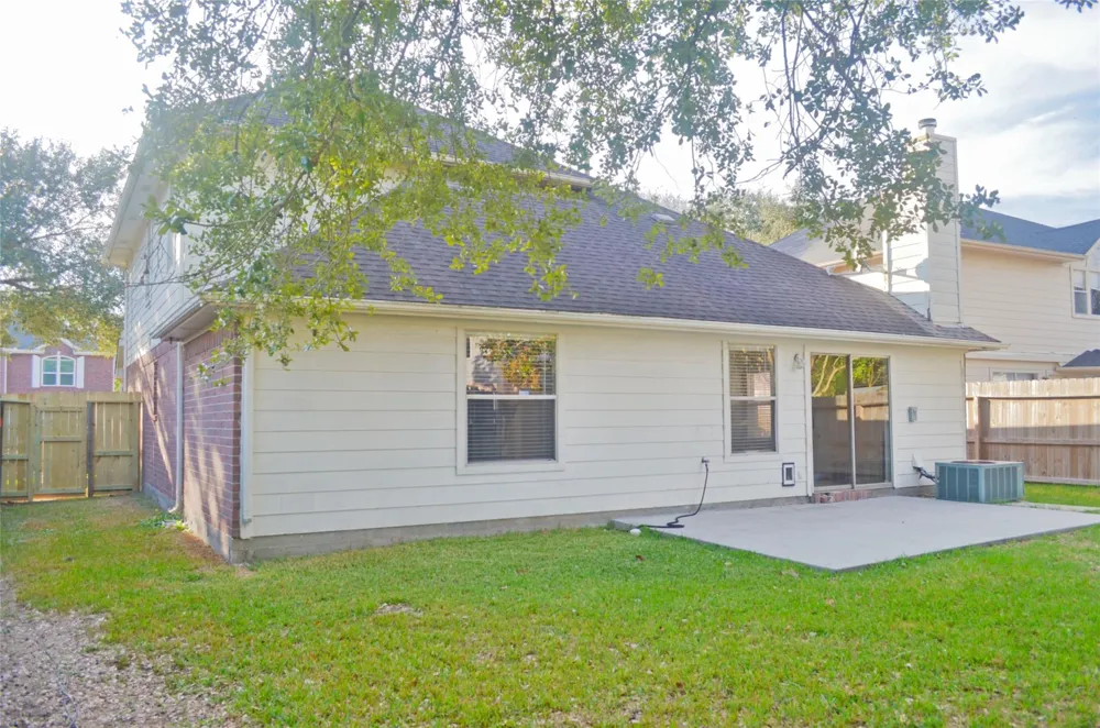 16915 Lighthouse View Drive Friendswood, TX 77546
