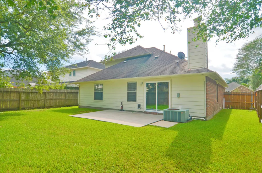 16915 Lighthouse View Drive Friendswood, TX 77546