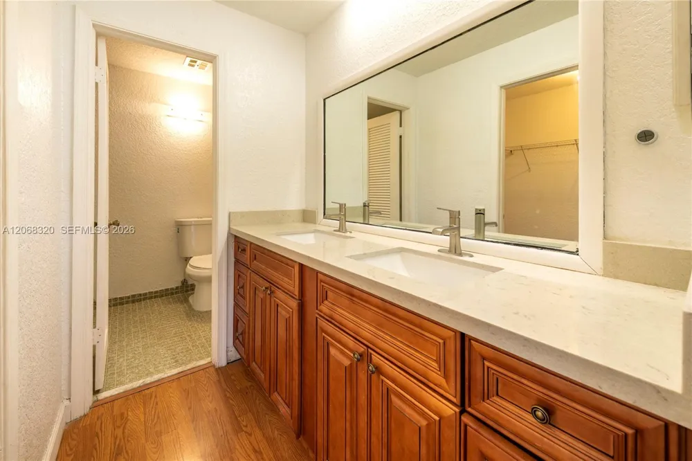8555 NW 10th St #B106 Plantation, FL 33322