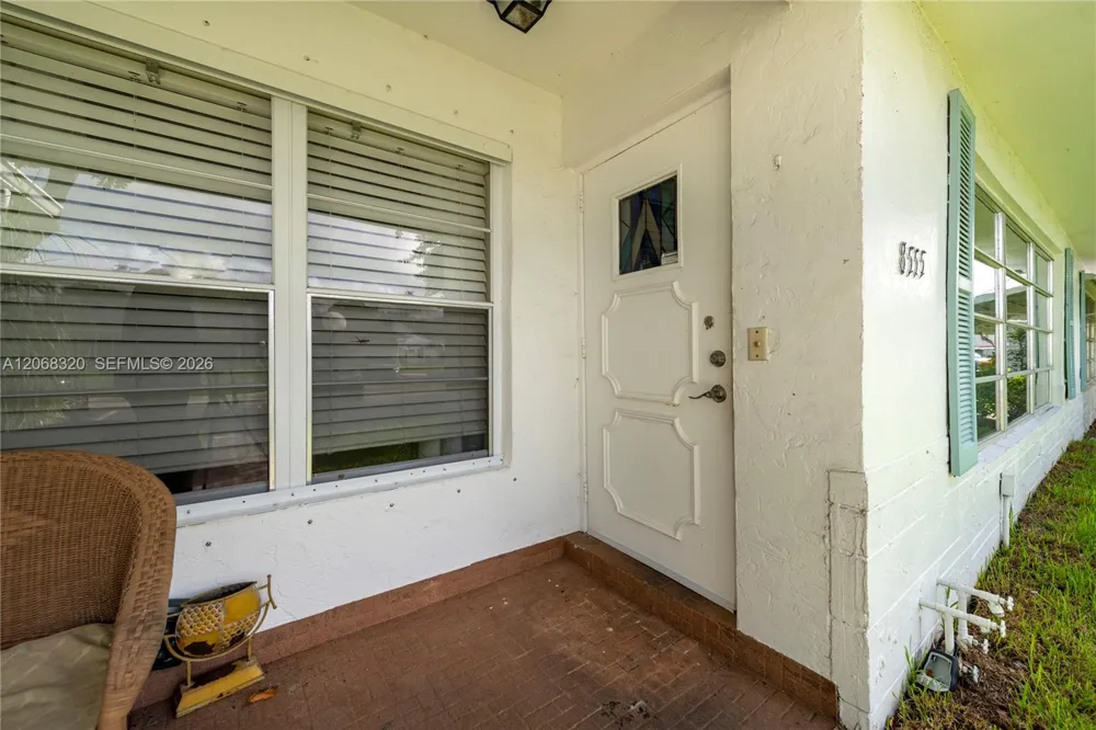 8555 NW 10th St #B106 Plantation, FL 33322