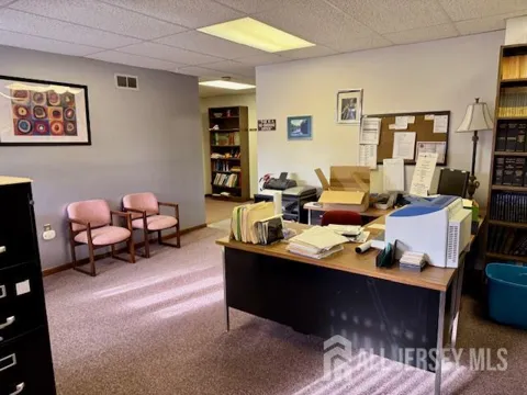 575 Cranbury Road #B7