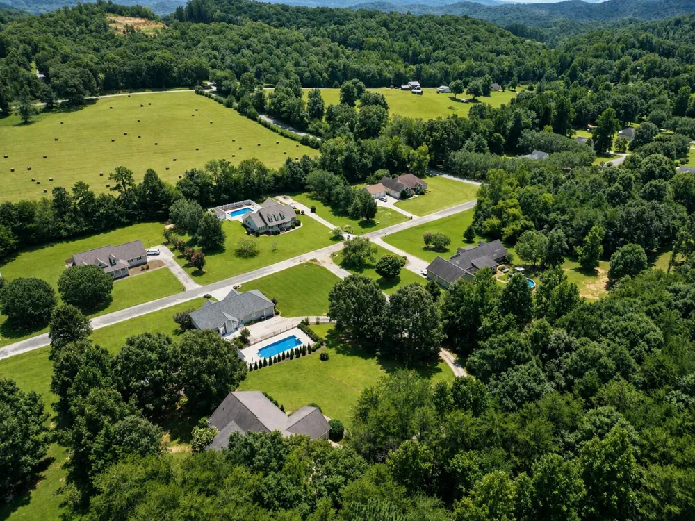 36 Glendale Court Trenton, GA 30752