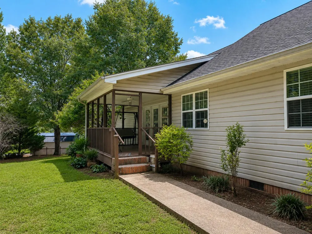 36 Glendale Court Trenton, GA 30752