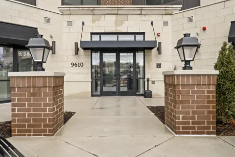 9610 Centennial Drive #307