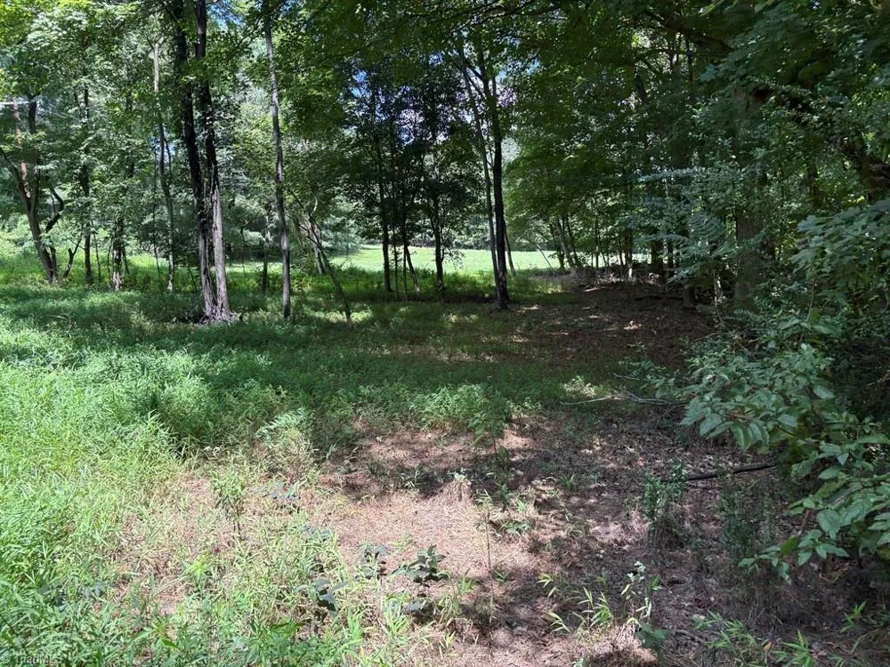 3518 Oneida Road Greensboro, NC 27410