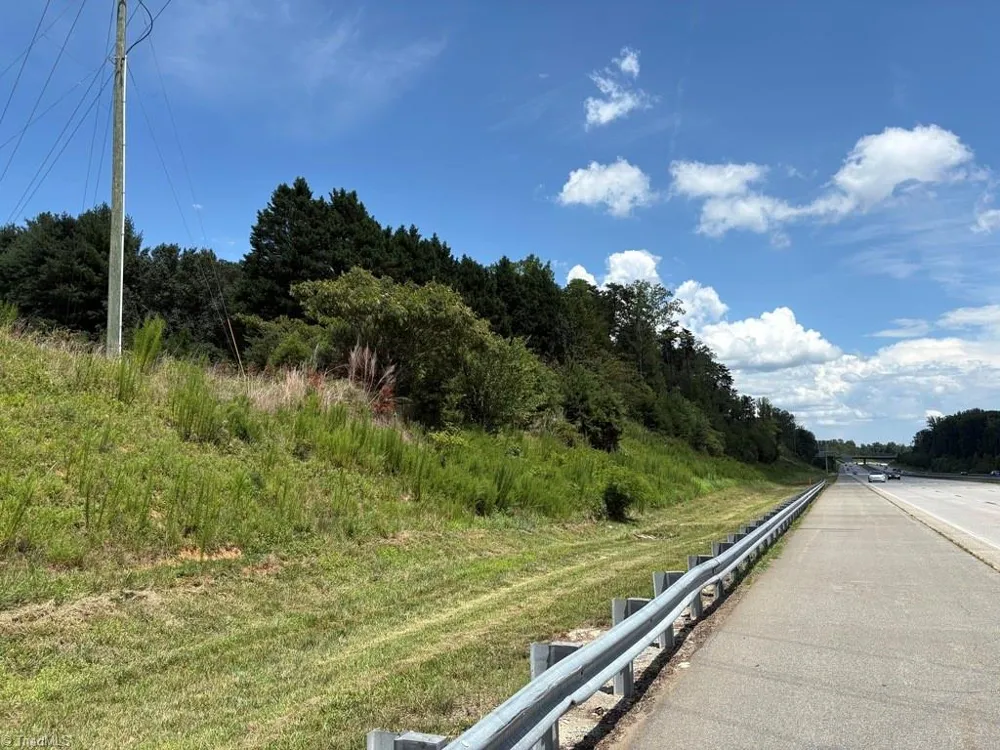 3518 Oneida Road Greensboro, NC 27410