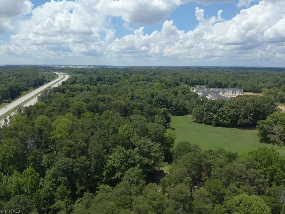 3518 Oneida Road Greensboro, NC 27410