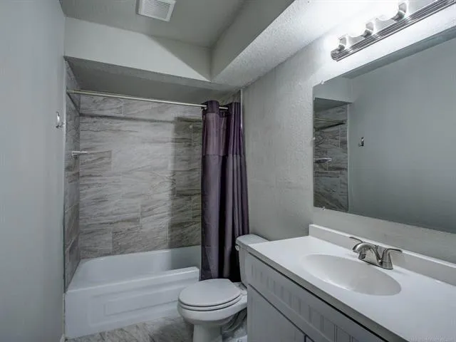 6371 S 80th East Avenue #6D Tulsa, OK 74133