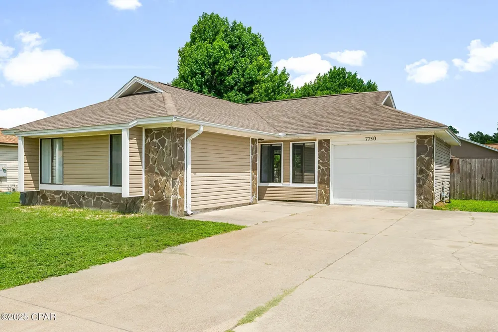 7750 Betty Louise Drive Panama City, FL 32404