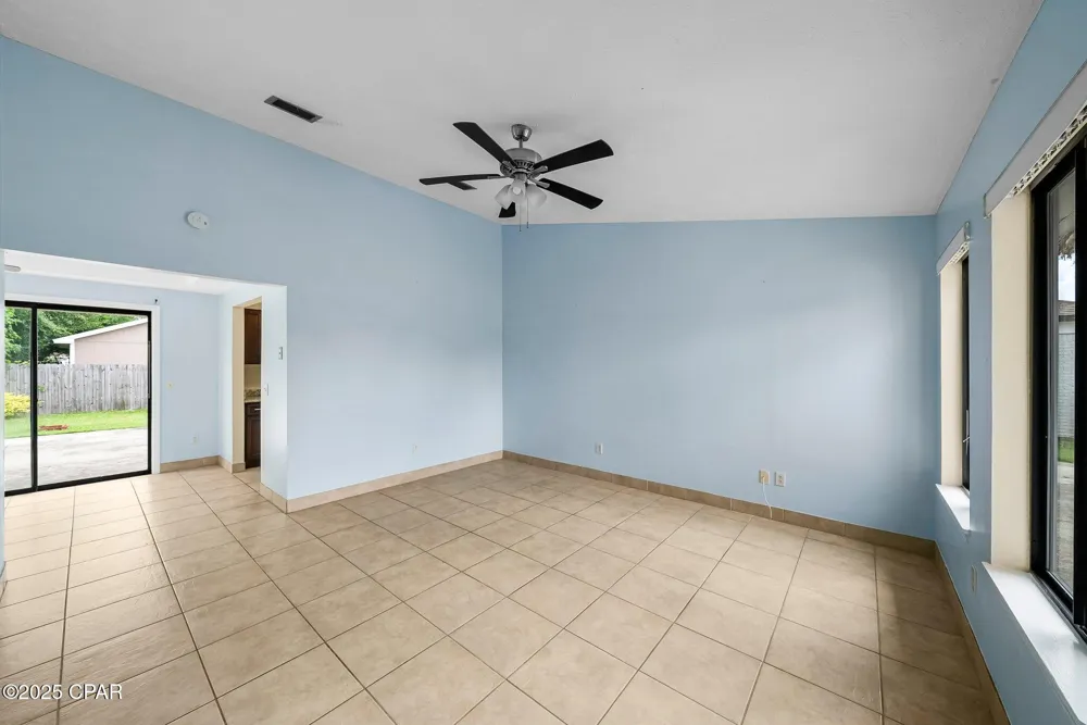 7750 Betty Louise Drive Panama City, FL 32404