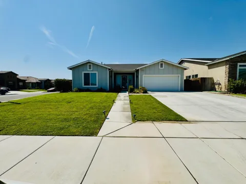 5804 Hawthorn Tree Lane