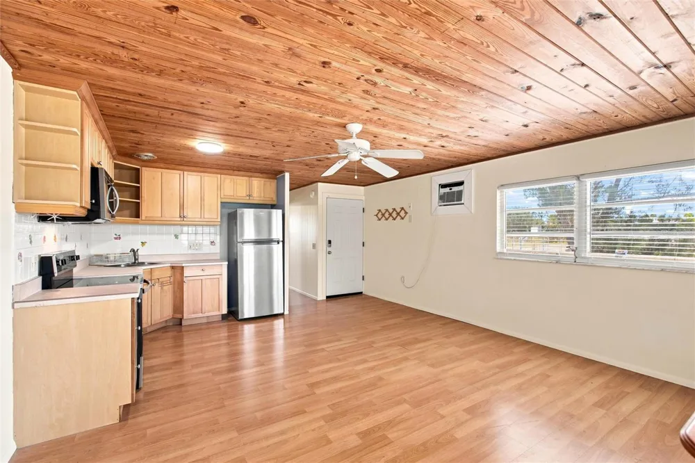 455 62ND STREET Holmes Beach, FL 34217