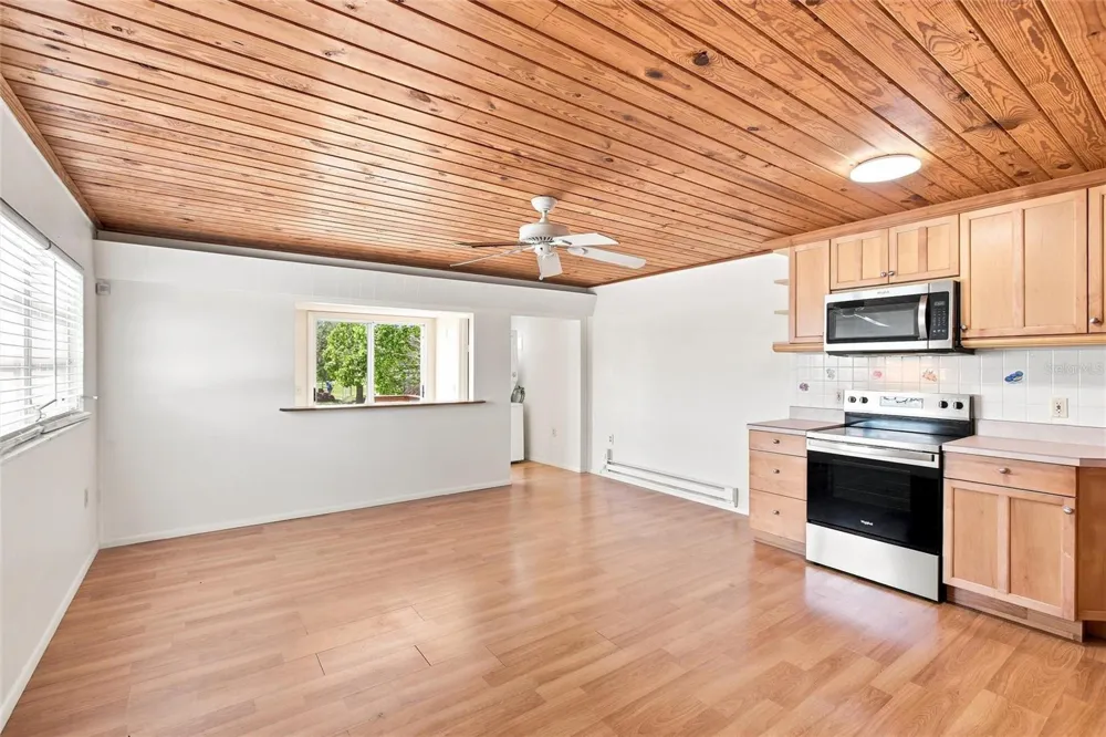 455 62ND STREET Holmes Beach, FL 34217