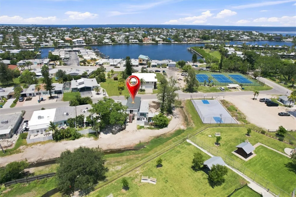 455 62ND STREET Holmes Beach, FL 34217