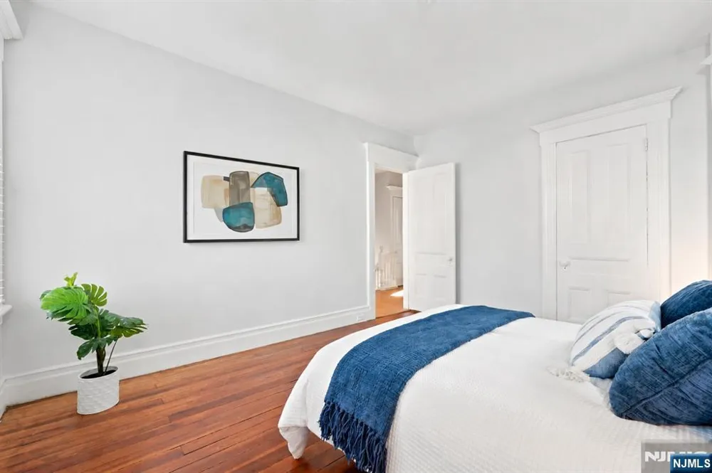 888 Lake Street Newark, NJ 07104