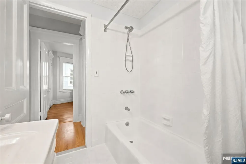 888 Lake Street Newark, NJ 07104