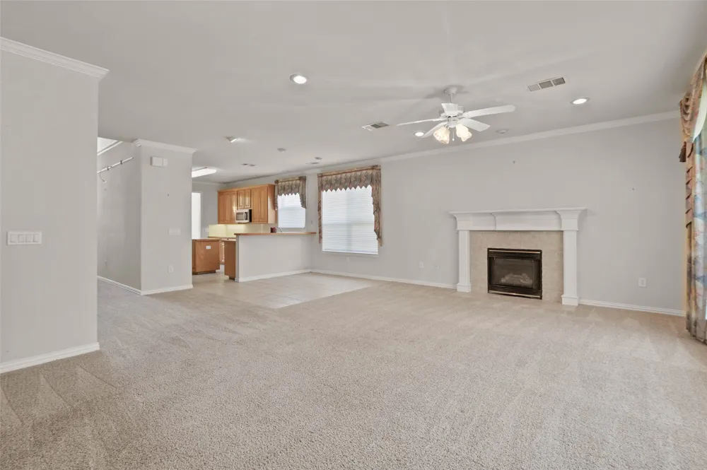 1709 Villa Court Corinth, TX 76210