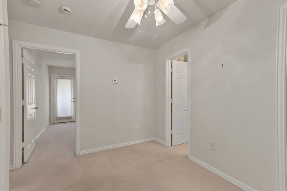 1709 Villa Court Corinth, TX 76210